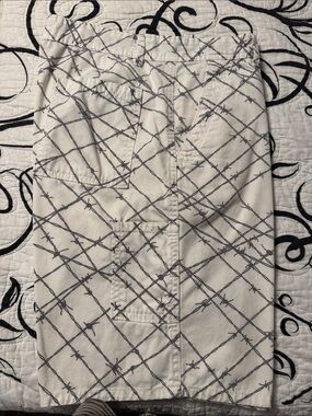 OP Men’s White Shorts with Black Barbed-Wire Print